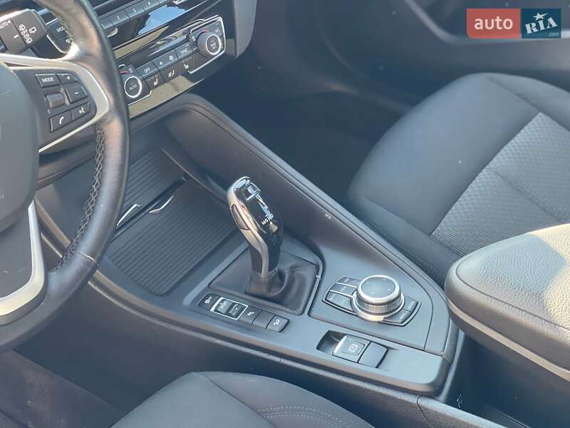 Позашляховик / Кросовер BMW X1 2021 в Ужгороді