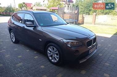 Внедорожник / Кроссовер BMW X1 2010 в Яворове