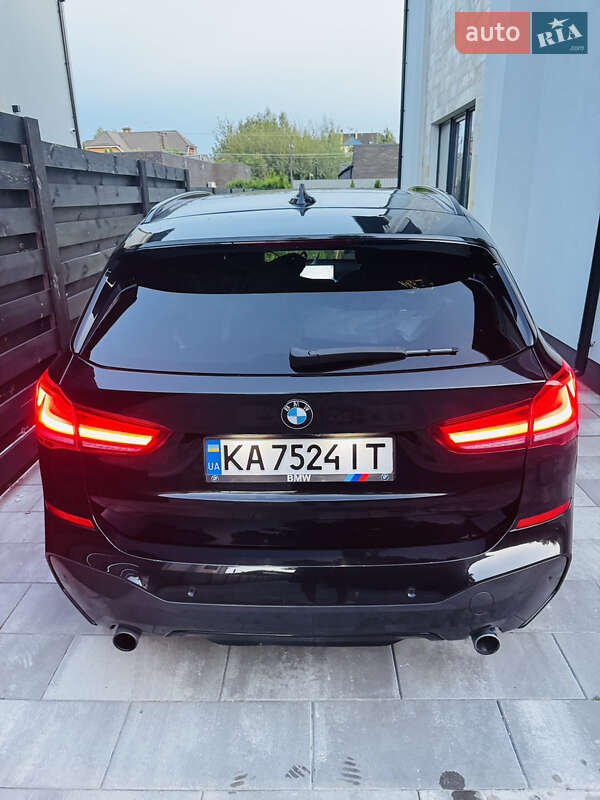 Внедорожник / Кроссовер BMW X1 2016 в Киеве