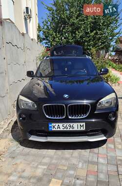 Позашляховик / Кросовер BMW X1 2010 в Чернігові