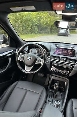 Внедорожник / Кроссовер BMW X1 2019 в Городке