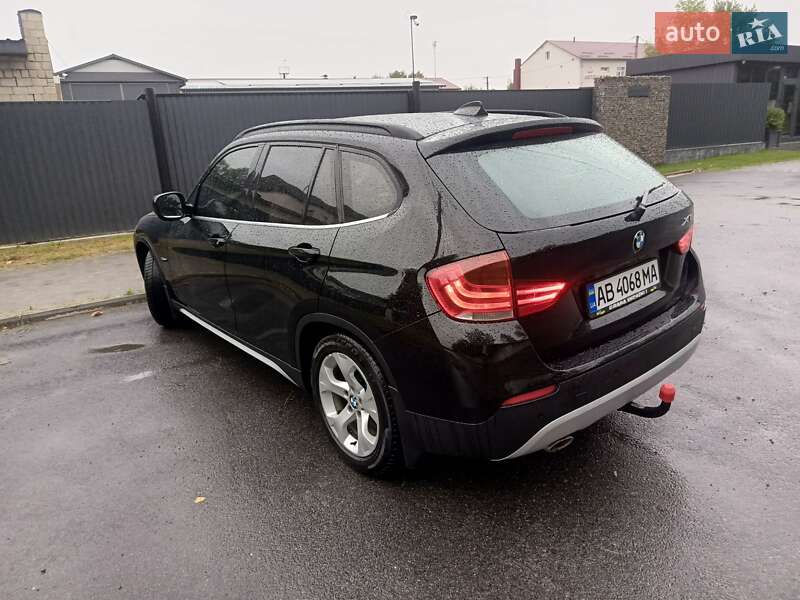 Внедорожник / Кроссовер BMW X1 2011 в Виннице