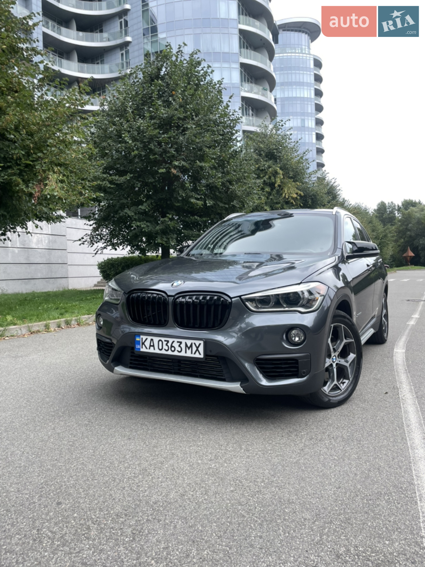 2016 BMW X1 - мініатюра 2