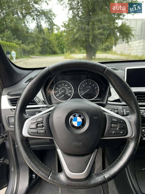 Внедорожник / Кроссовер BMW X1 2016 в Киеве фото 18 Внедорожник / Кроссовер BMW X1 2016 в Киеве