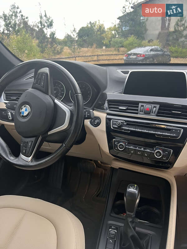 Внедорожник / Кроссовер BMW X1 2017 в Одессе фото 5 Внедорожник / Кроссовер BMW X1 2017 в Одессе