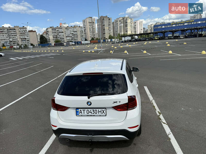 Позашляховик / Кросовер BMW X1 2014 в Києві