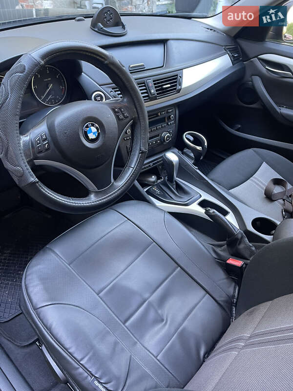 Внедорожник / Кроссовер BMW X1 2011 в Тернополе