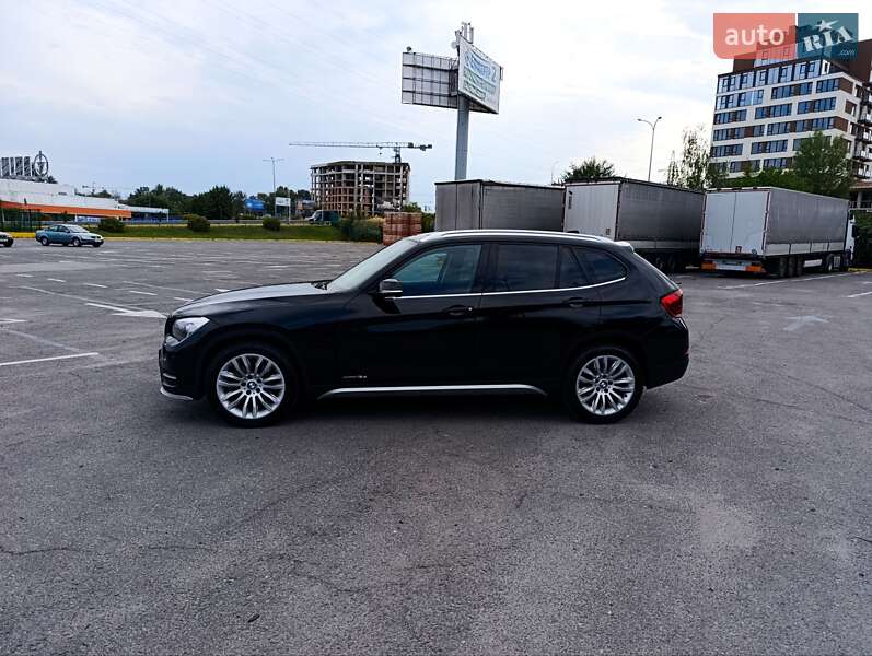 Внедорожник / Кроссовер BMW X1 2015 в Ужгороде