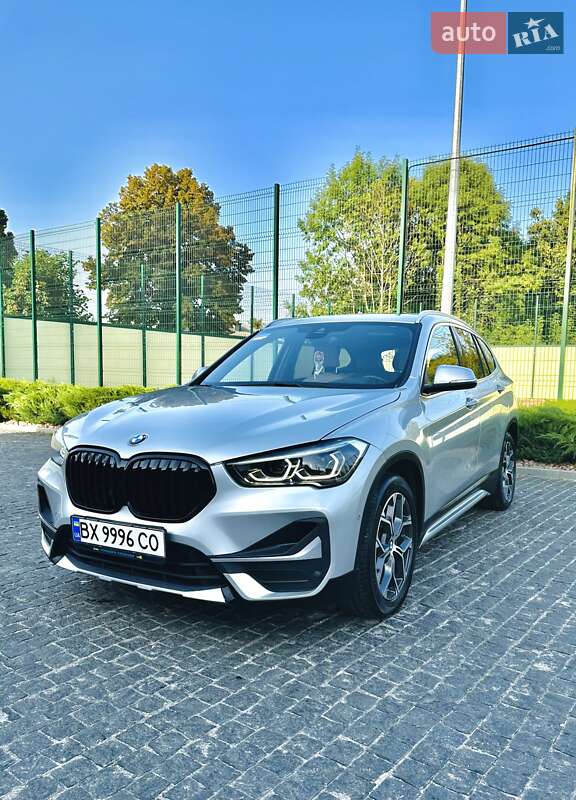 Позашляховик / Кросовер BMW X1 2019 в Коростишеві