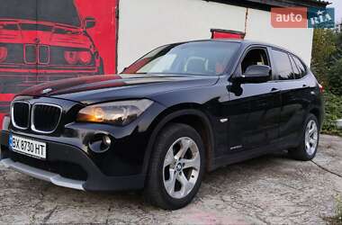 Внедорожник / Кроссовер BMW X1 2010 в Хмельницком