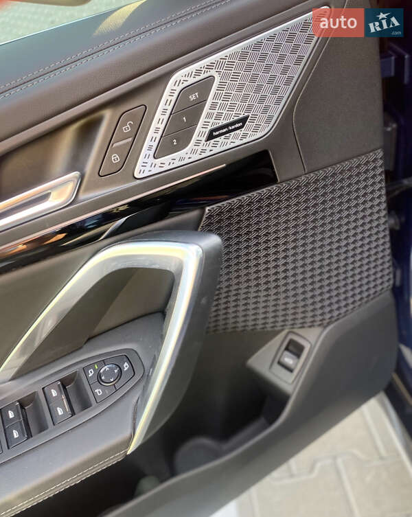 Внедорожник / Кроссовер BMW X1 2024 в Киеве