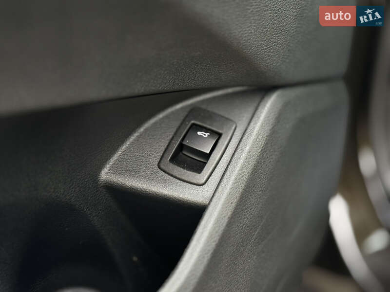 Внедорожник / Кроссовер BMW X1 2019 в Дрогобыче