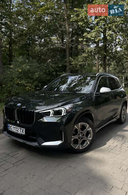 Внедорожник / Кроссовер BMW X1 2024 в Львове