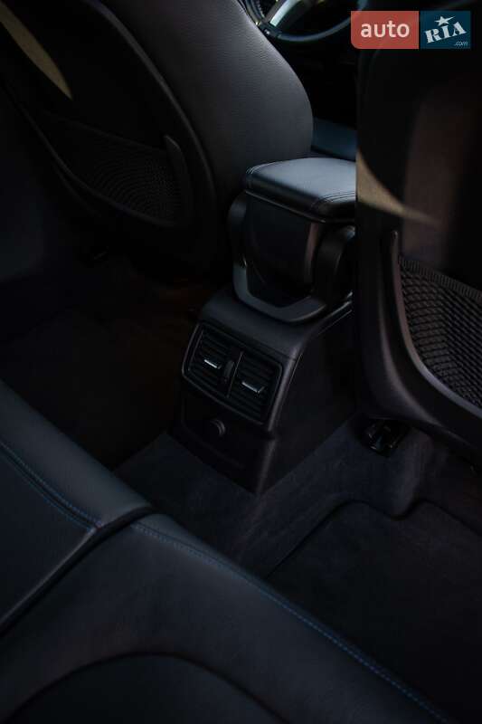 Внедорожник / Кроссовер BMW X1 2016 в Кривом Роге фото 5 Внедорожник / Кроссовер BMW X1 2016 в Кривом Роге