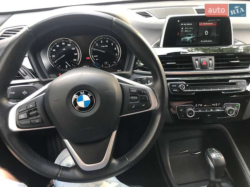 Позашляховик / Кросовер BMW X1 2018 в Києві