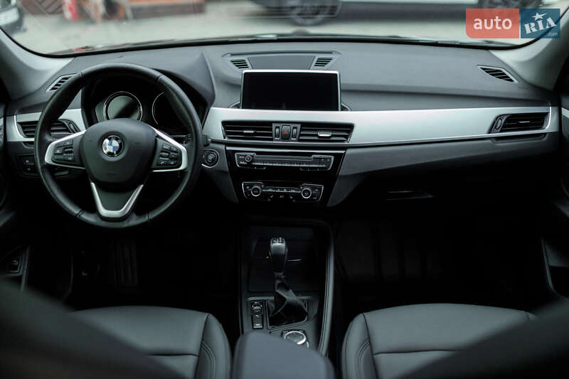 Внедорожник / Кроссовер BMW X1 2022 в Каменском