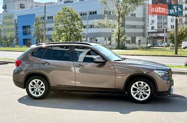 Позашляховик / Кросовер BMW X1 2011 в Харкові