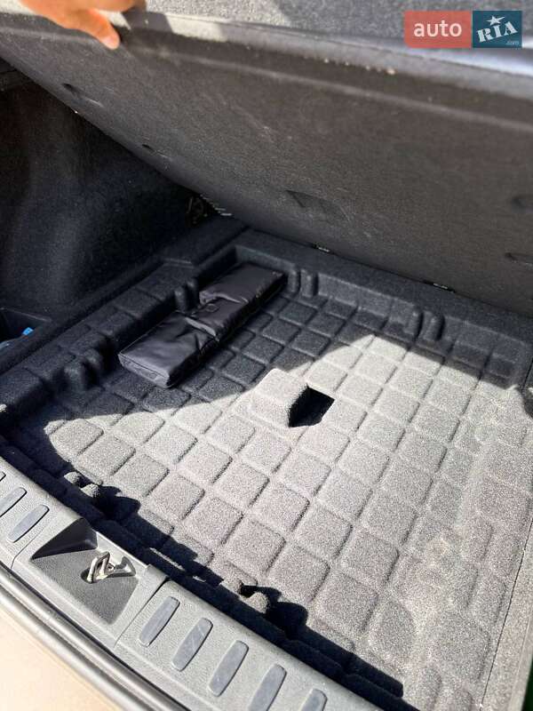 Внедорожник / Кроссовер BMW X1 2011 в Харькове