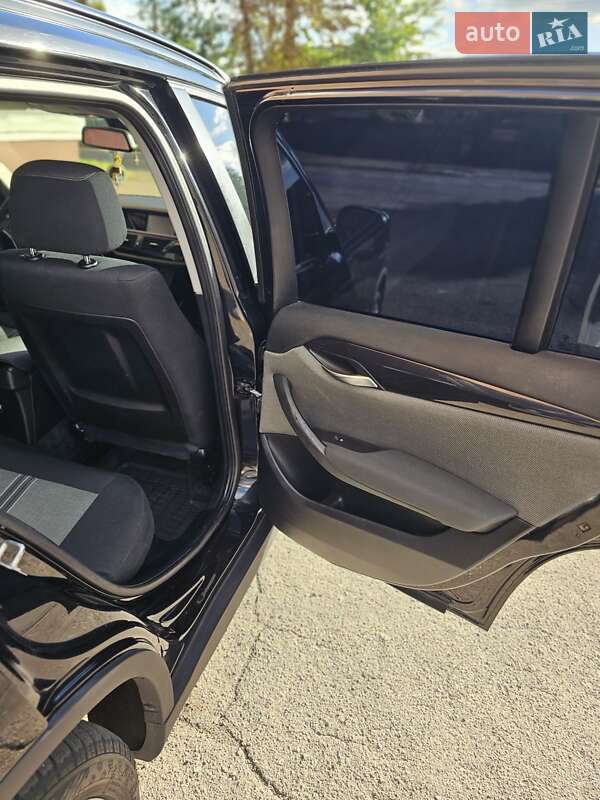 Внедорожник / Кроссовер BMW X1 2012 в Коростене фото 55 Внедорожник / Кроссовер BMW X1 2012 в Коростене