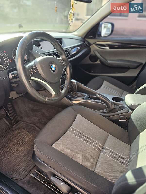 Внедорожник / Кроссовер BMW X1 2012 в Коростене фото 60 Внедорожник / Кроссовер BMW X1 2012 в Коростене