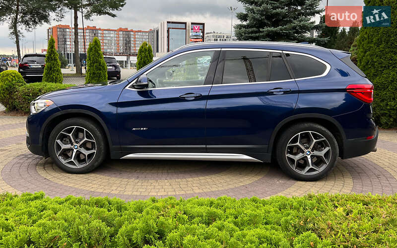 Позашляховик / Кросовер BMW X1 2015 в Львові