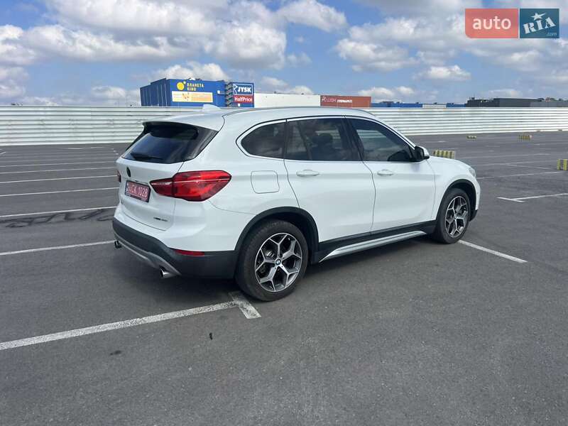 Позашляховик / Кросовер BMW X1 2018 в Львові