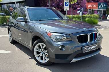 Внедорожник / Кроссовер BMW X1 2012 в Киеве