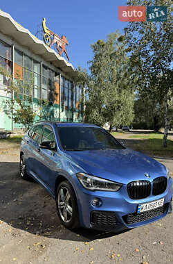 Внедорожник / Кроссовер BMW X1 2016 в Киеве