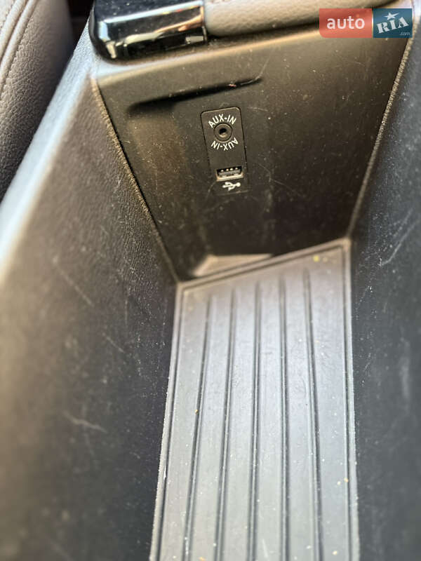 Внедорожник / Кроссовер BMW X1 2016 в Киеве фото 26 Внедорожник / Кроссовер BMW X1 2016 в Киеве