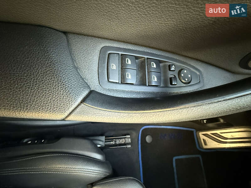 Внедорожник / Кроссовер BMW X1 2016 в Киеве фото 30 Внедорожник / Кроссовер BMW X1 2016 в Киеве