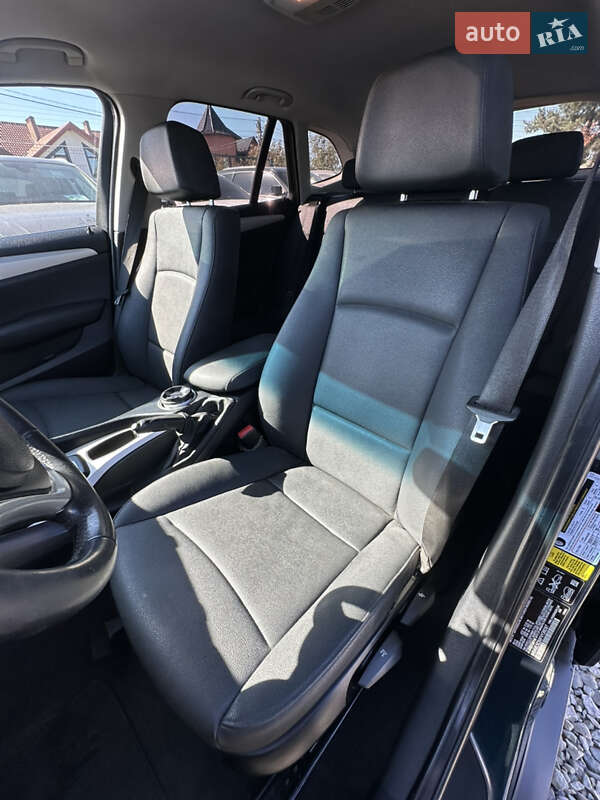 Позашляховик / Кросовер BMW X1 2015 в Івано-Франківську