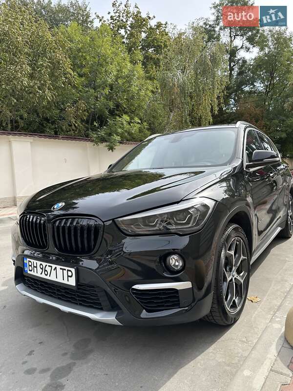 Внедорожник / Кроссовер BMW X1 2017 в Одессе фото 4 Внедорожник / Кроссовер BMW X1 2017 в Одессе