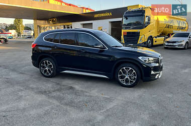 Внедорожник / Кроссовер BMW X1 2020 в 
