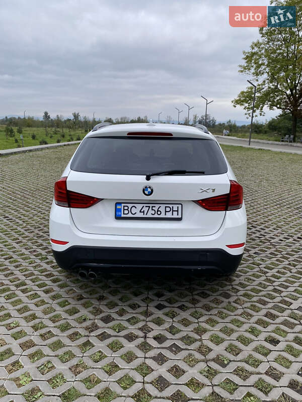 Внедорожник / Кроссовер BMW X1 2012 в Коломые