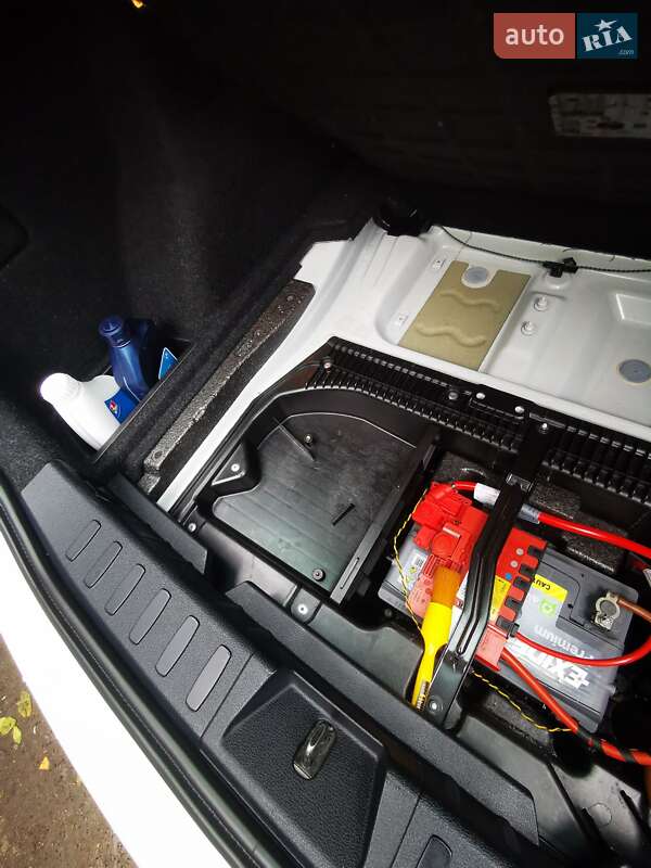 Позашляховик / Кросовер BMW X1 2011 в Одесі фото 40 Позашляховик / Кросовер BMW X1 2011 в Одесі