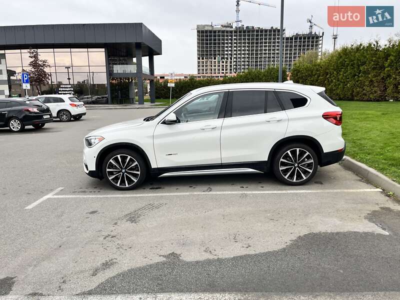Позашляховик / Кросовер BMW X1 2018 в Києві