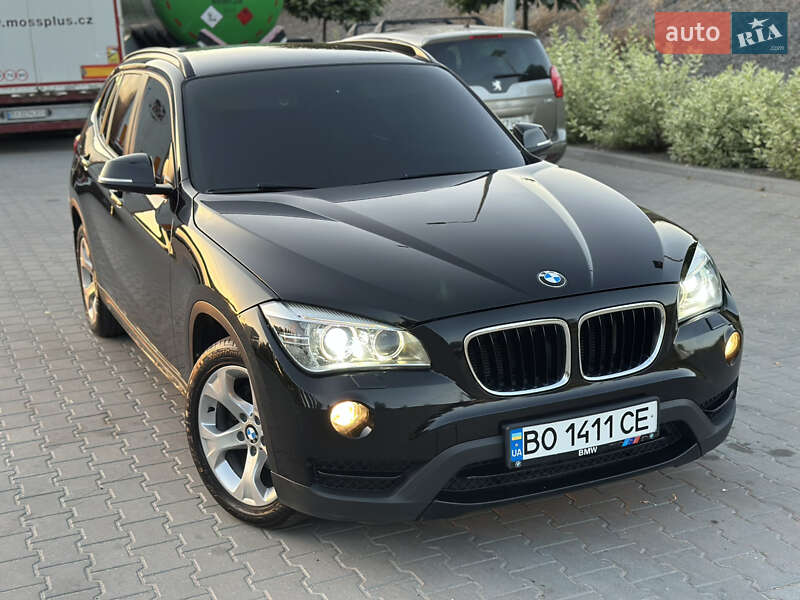 Внедорожник / Кроссовер BMW X1 2013 в Хмельницком