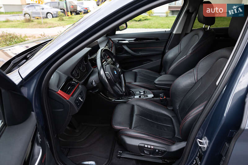 Внедорожник / Кроссовер BMW X1 2016 в Виннице