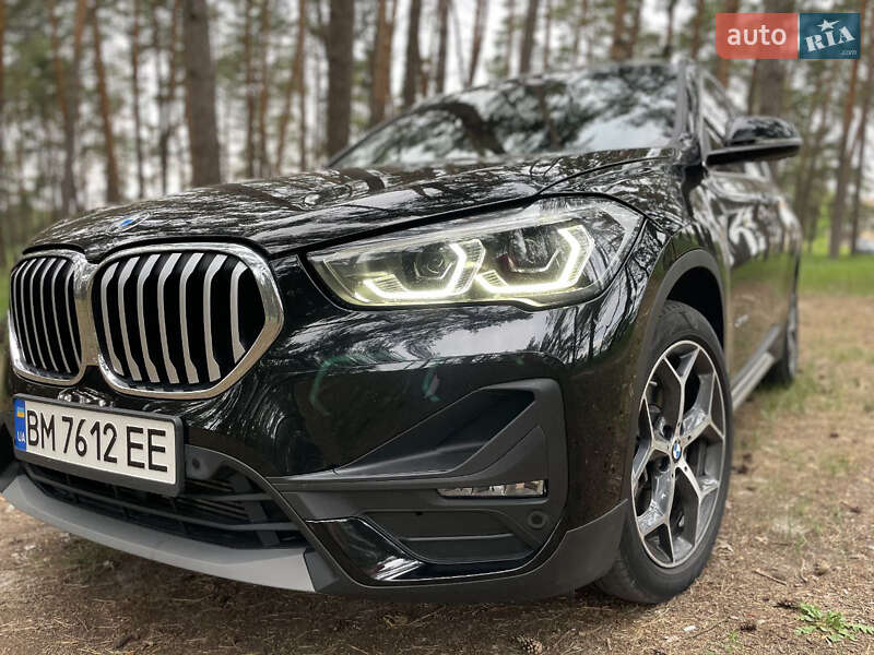 Внедорожник / Кроссовер BMW X1 2015 в Киеве