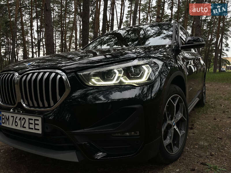 Внедорожник / Кроссовер BMW X1 2015 в Киеве