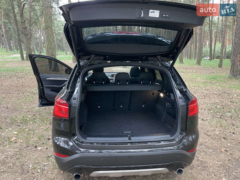 Внедорожник / Кроссовер BMW X1 2015 в Киеве