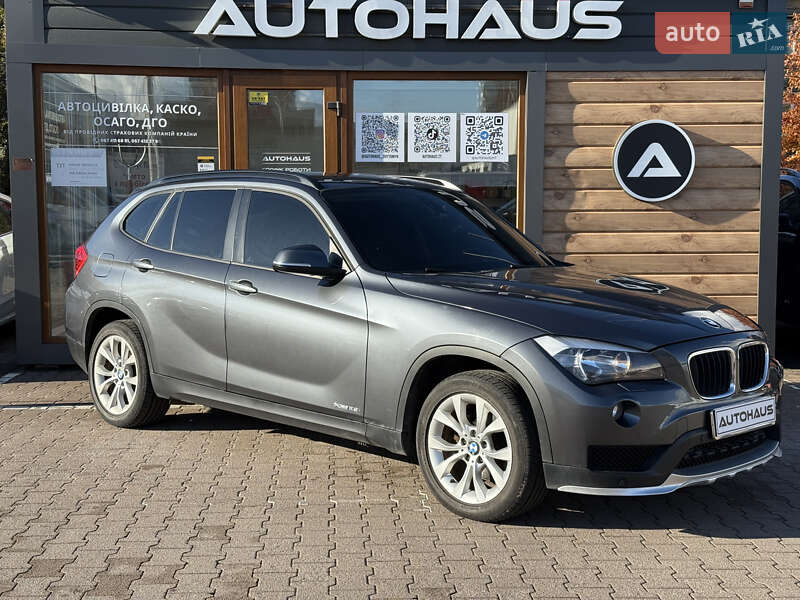 Внедорожник / Кроссовер BMW X1 2014 в 
