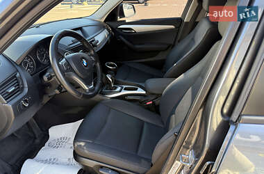 Внедорожник / Кроссовер BMW X1 2014 в 