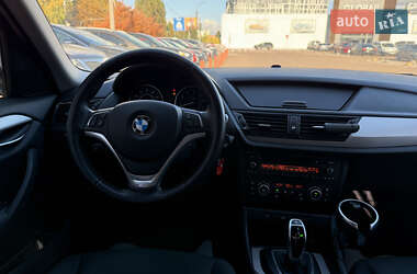 Внедорожник / Кроссовер BMW X1 2014 в 