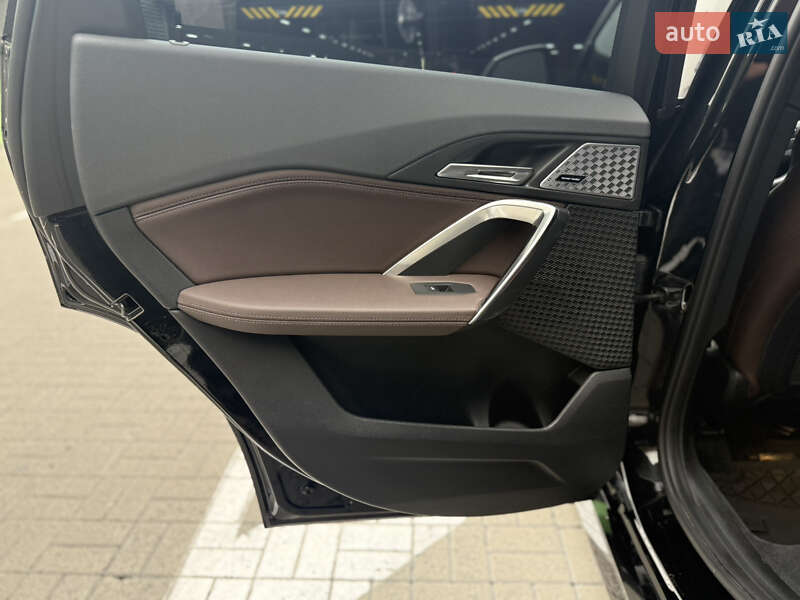 Внедорожник / Кроссовер BMW X1 2022 в Киеве