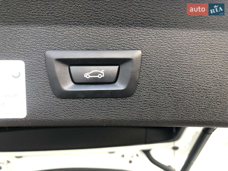 Внедорожник / Кроссовер BMW X1 2016 в Одессе