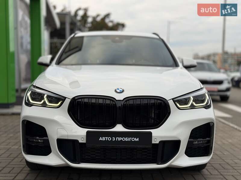 Позашляховик / Кросовер BMW X1 2022 в Києві
