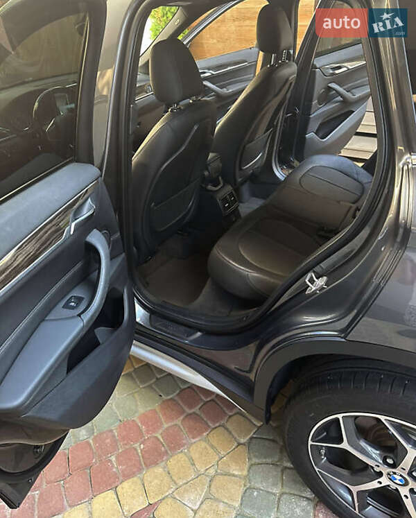 Позашляховик / Кросовер BMW X1 2016 в Києві фото 7 Позашляховик / Кросовер BMW X1 2016 в Києві