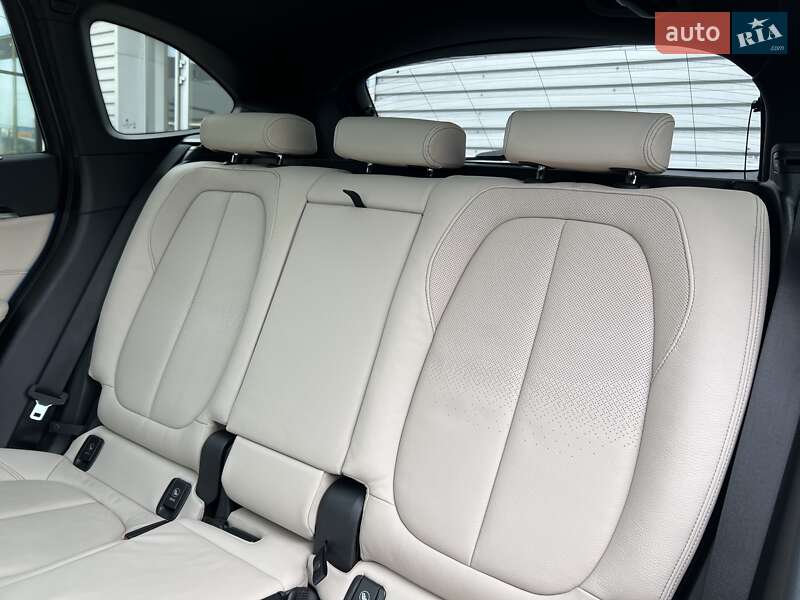 Позашляховик / Кросовер BMW X1 2020 в Києві фото 24 Позашляховик / Кросовер BMW X1 2020 в Києві