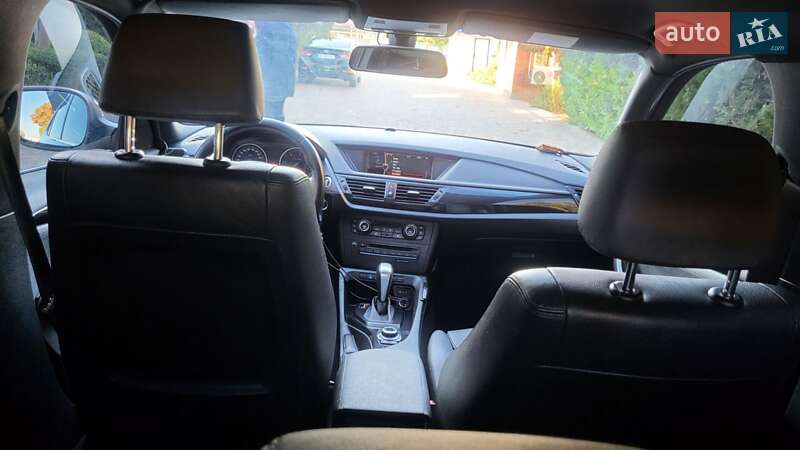 Внедорожник / Кроссовер BMW X1 2010 в Белгороде-Днестровском